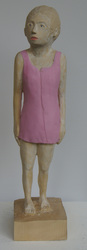 Frau mit rosa Kleid