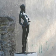 Young Miss Liberty, Bronze, 2016, H: 91 cm
