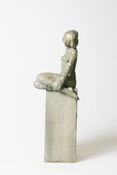 Figur auf Block II., Bronze, 2010, H: 24 cm