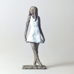 Mädchen mit Mini LXV.