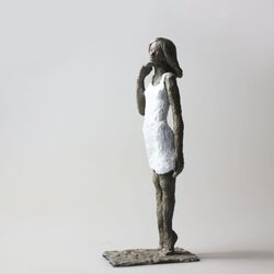 Mädchen mit Mini LXX.