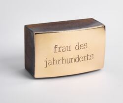 frau des jahrhunderts