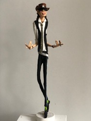 Udo, stehend, weißes Hemd