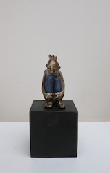 Hockender, Bronze, 2011, H: 12 cm