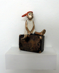 Kleine Reisende, Bronze/Holz, 2021, H: 10 cm