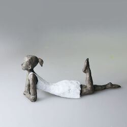 Liegende im weißen Kleid I.