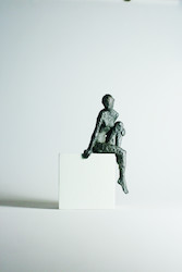 An der Wasserkante II., Bronze/Holz, 2011, H: 22 cm