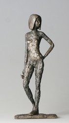 Mädchen mit Blume, Bronze, 2013, H: 16 cm