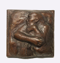 Mutter schützt ihr Kind II., Bronze, 1941-42, 18 × 18,3 × 7,5 cm